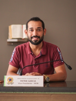 Câmara Municipal realiza 15ª Sessão Ordinária e aprova três projetos em regime de urgência